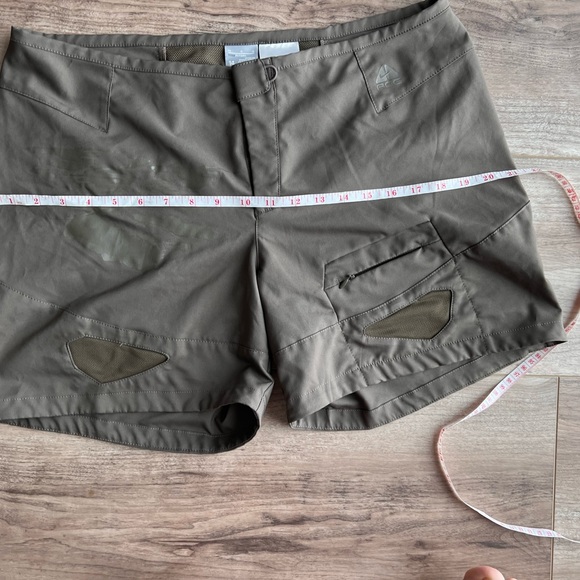 Nike ACG vented hiking short size 14 - Picture 7 of 12